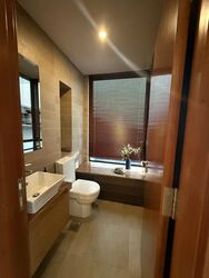 Lornie Road (D11), Terrace #518658771